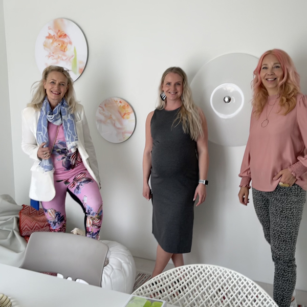 ProModin huoneiden sisustajat: Johanna Oras, Lotta Sirén ja Nina Kellokoski